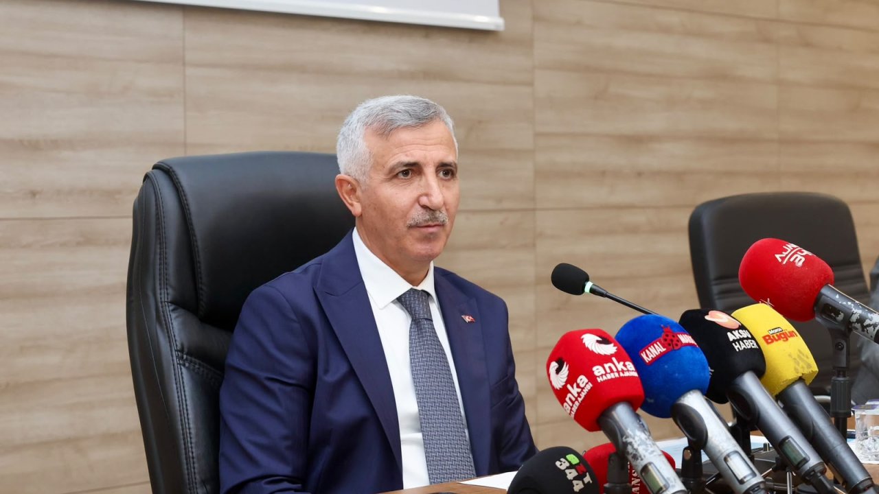 Vali Mükerrem Ünlüer: Kamu Yatırımları Planlanan Takvimde İlerliyor