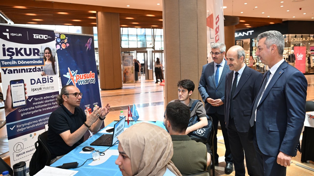 KSÜ Piazza'da Tercih Döneminde Aday Öğrencilerle Buluşuyor