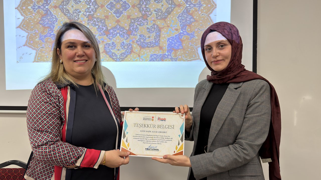 Pınarbaşı Gençlik Merkezi’nde Tezhip Sanatına Yoğun İlgi