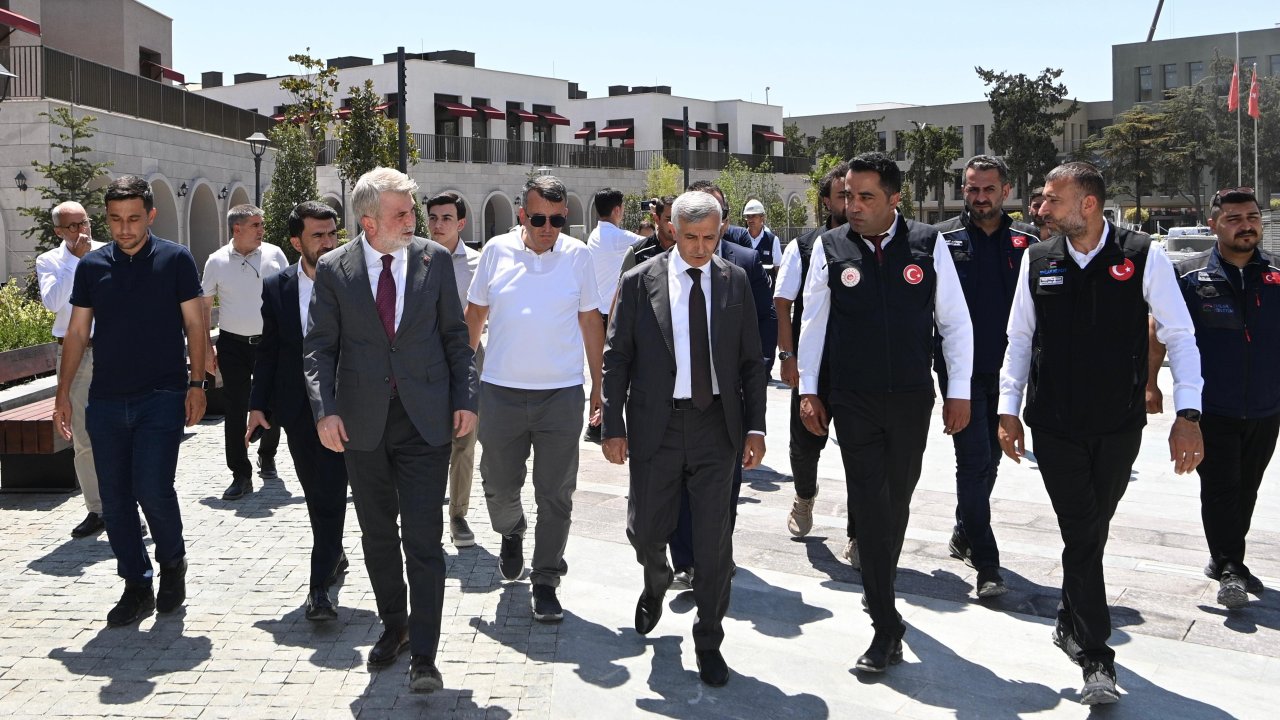 Vali Ünlüer ve Başkan Görgel'den Şehir Merkezindeki Projelere Yakın Takip