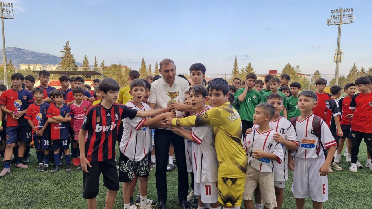 SYD Kahramanmaraş Cup’ta Şampiyon 1920 Kurtuluşspor