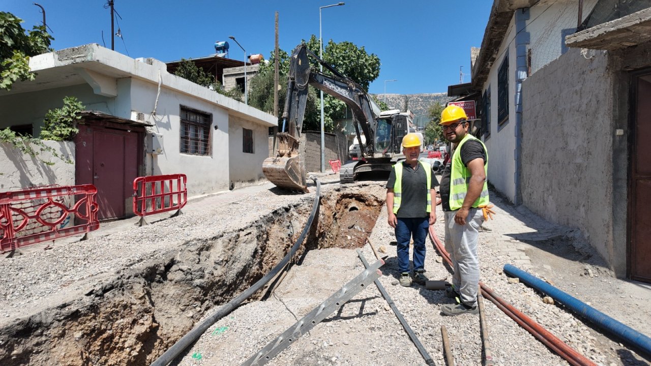 Gazi Mustafa Kuşçu Caddesi’nde Altyapı Güçleniyor