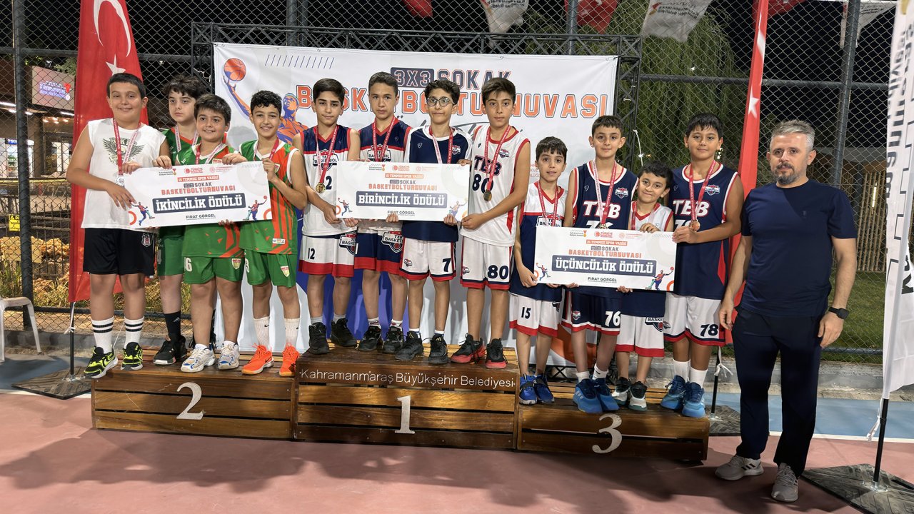 Kahramanmaraş’ta Gençler 3x3 Sokak Basketbolu Turnuvası’nda Buluştu