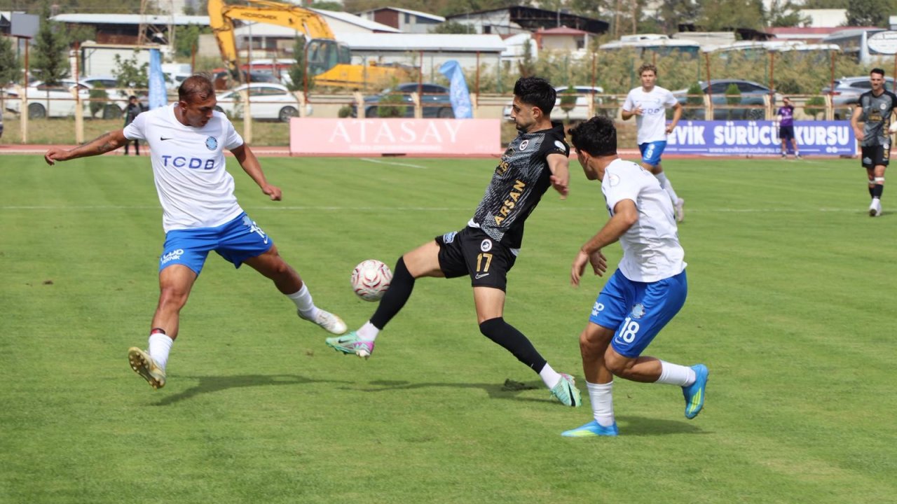 Kahramanmaraş Akedaş İstiklalspor Ankara Demirspor’u Tek Golle Geçti