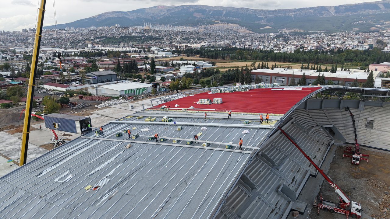 Kahramanmaraş Stadyumu’nda sona yaklaşıldı
