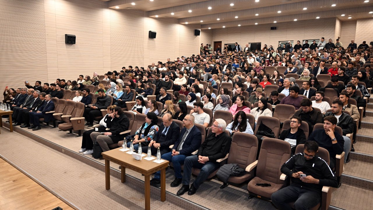 KSÜ’de COP31 Gönüllülük Programı Tanıtıldı