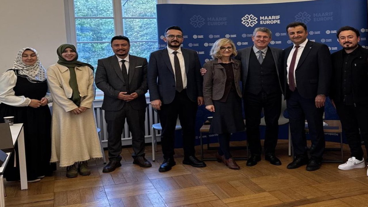 KSÜ Koordinatörlüğünde Türk Diaspora Edebiyatı Çalıştayı Köln’de Düzenlendi