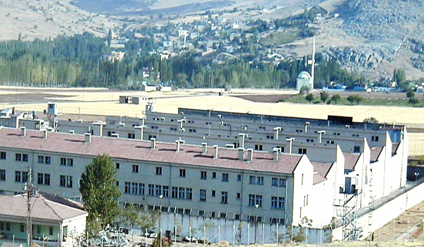 ELBİSTAN'DA TAHLİYELER BAŞLADI