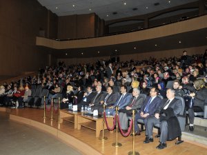 Büyükşehir'den aile eğitimi semineri