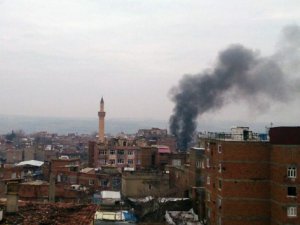 Sur'da patlama! 9 asker yaralandı