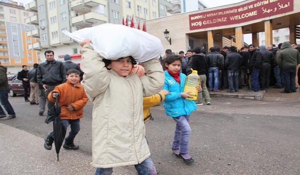 GAZİANTEP BÜYÜKŞEHİR BELEDİYESİ'NDEN 750 SURİYELİ AİLEYE GIDA YARDIMI