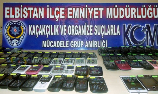 KAÇAK CEP TELEFONU OPERASYONU
