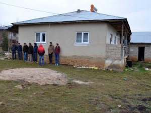 Şehit evi yasta, şehidini bekliyor