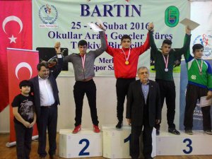 Spor lisesi şampiyon oldu
