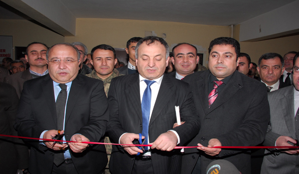 BEYAZAY DERNEĞİ ELBİSTAN ŞUBESİ TÖRENLE AÇILDI