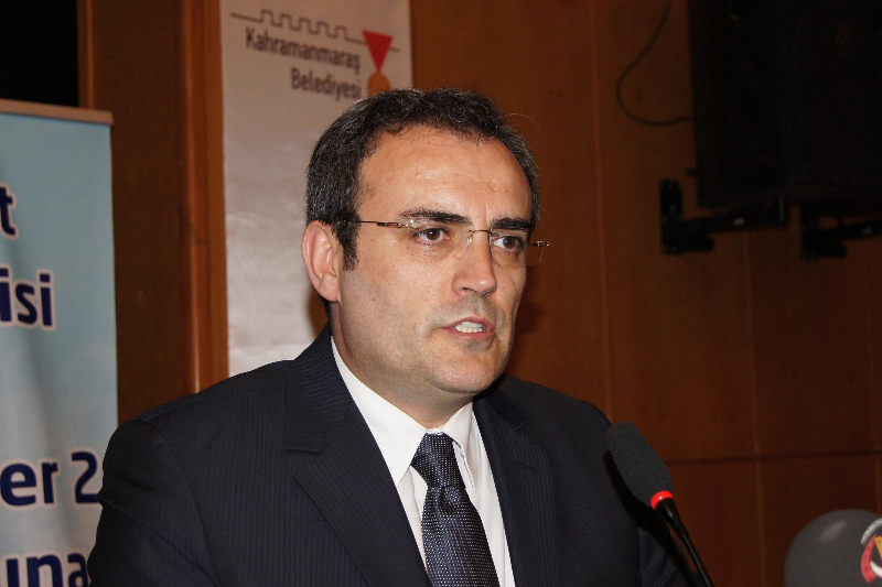 AK PARTİLİ ÜNAL DAN SİYASET DERSİ