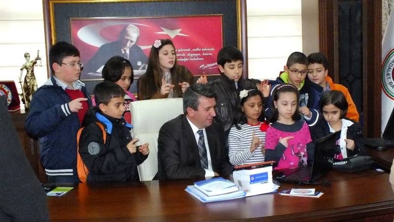 DAHİ ÇOCUKLAR BAŞSAVCIYI ZİYARET ETTİ