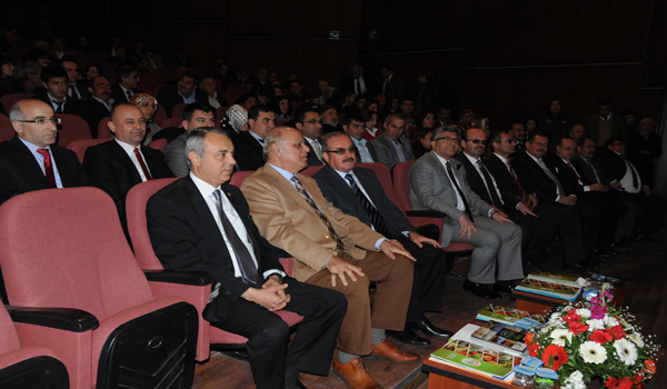 KADIN ÇİFTÇİLER KADINLAR GÜNÜNDE YARIŞTI