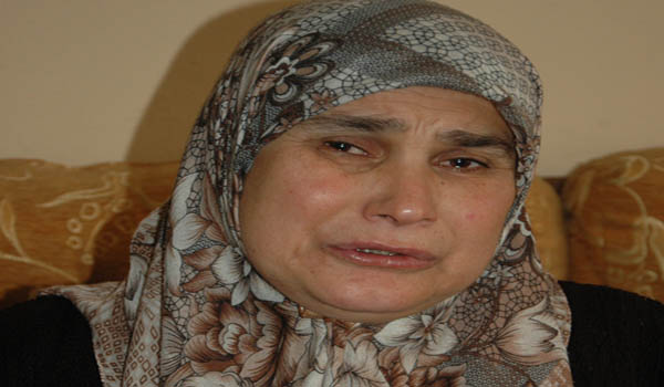 8 YILDIR KAYIP OĞLUNU ARIYOR