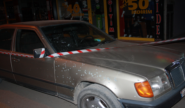 POMPALI TÜFEKLE RASTGELE ATEŞ AÇTI