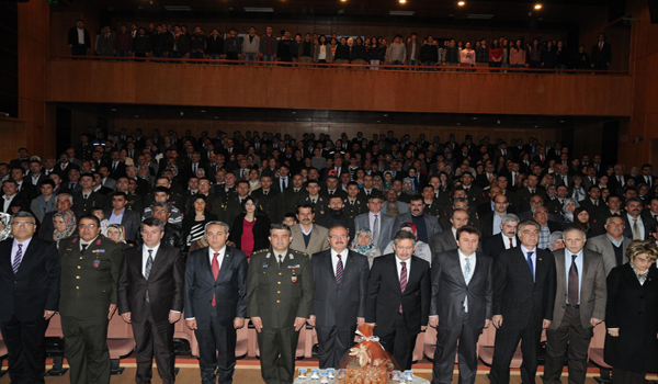 ÇANAKKALE ZAFERİ NİN 98. YILDÖNÜMÜ VE 18 MART ŞEHİTLERİ ANMA GÜNÜ