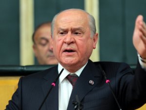 Bahçeli muhalifleri topa tuttu