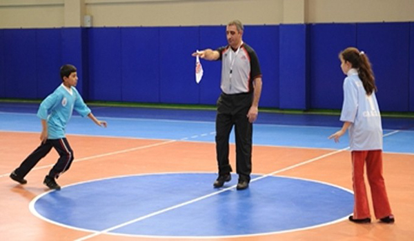 ÇOCUK OYUNLARI DA HAKEMLERLE OYNANACAK