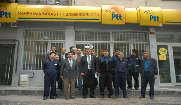 PTT ÇALIŞANLARI İŞ BIRAKMA EYLEMİNDE
