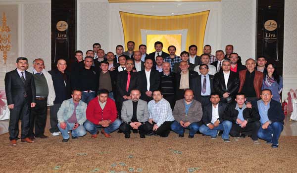 GAZETECİLER DAYANIŞMA GECESİNDE BULUŞTU