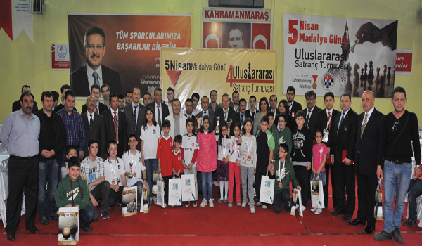 4. ULUSLARARASI SATRANÇ TURNUVASI SONUÇLANDI