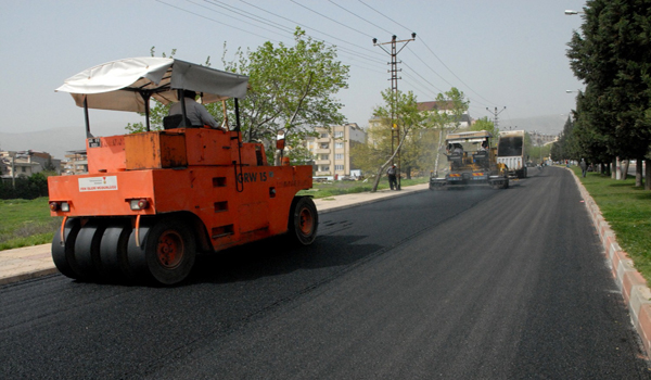BELEDİYEDEN ASFALT ÇALIŞMASI