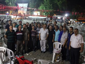 Kütüphaneciler demokrasi meydanında