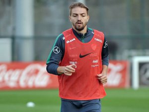 Caner Erkin, Fenerbahçe'yi tamamen sildi