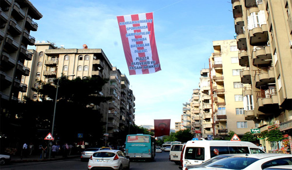 PİAZZA'DAN KENTİN TAKIMINA BAYRAKLI DESTEK