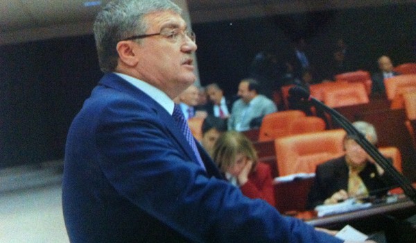 GÜVENÇ: TALASEMİ KALITSAL BİR KAN HASTALIĞIDIR