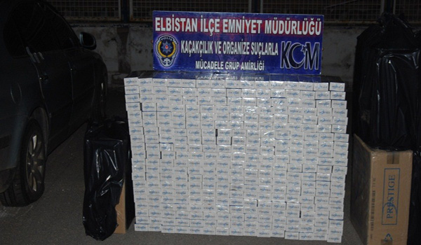 SİGARA KAÇAKÇILARI KAÇAMADI