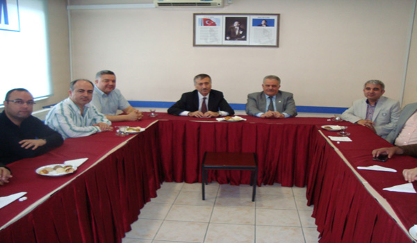 KALİDA İNŞAAT KOMİSYONU, SMMMO YENİ YÖNETİMİNE HAYIRLI OLSUN ZİYARETİNDE BULUNDU