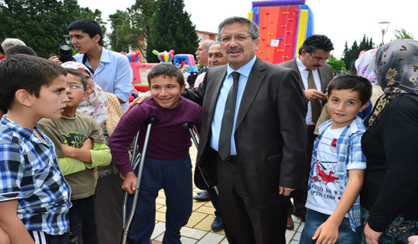 ENGELLİLER ŞENLİKTE BULUŞTU