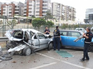 9 araç birbirine girdi, 9 kişi yaralandı