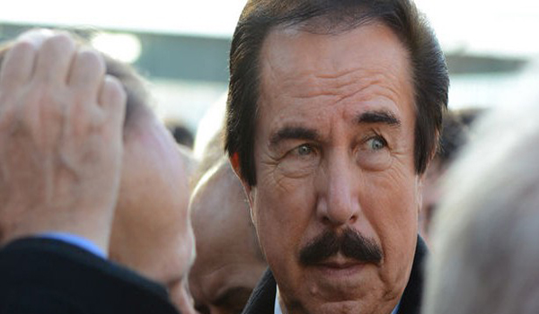 HAYRİ KOZAKÇIOĞLU İNTİHAR ETTİ