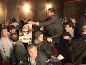 Kılıçdaroğlu’na şok! Salon bir anda karıştı