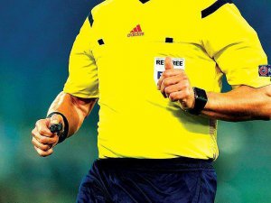 UEFA'dan iki Türk hakemine görev
