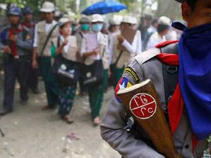 Budist hükümet Müslümanları bombalamaya vize verdi