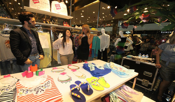 Bir farkım olmalı diyenler Piazza'ya koştu