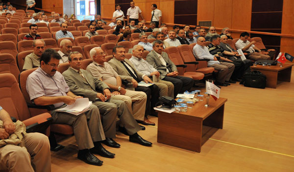 SEZAİ KARAKOÇ SEMPOZYUMU YAPILDI