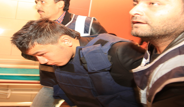 KARARI DUYUNCA BENİ SEN YAKTIN DEYİP SALDIRDI