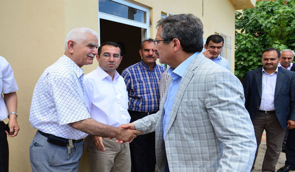 BAŞKAN POYRAZ MUHTARLARLA BİR ARAYA GELDİ