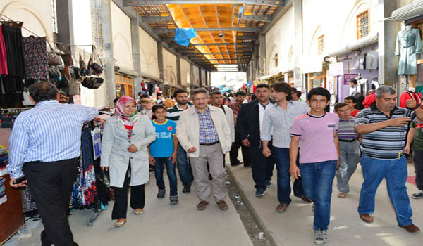 BAŞKAN POYRAZ BAKIRCILAR ÇARŞISINI İNCELEDİ