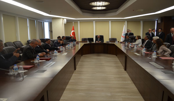 MÜEZZİNOĞLU; NORMAL DOĞUMLARI TEŞVİK EDECEĞİZ