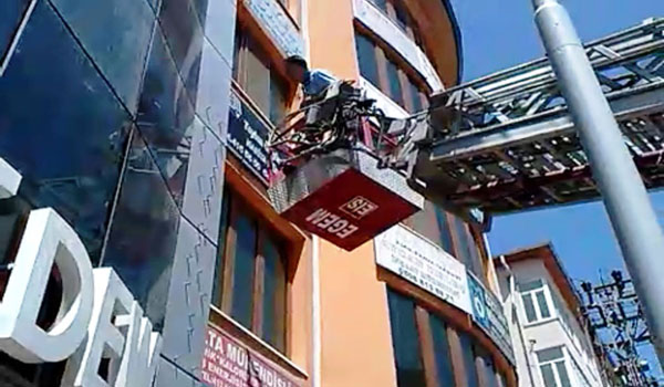 SERÇE YAVRULARINA ESNAF SAHİP ÇIKTI